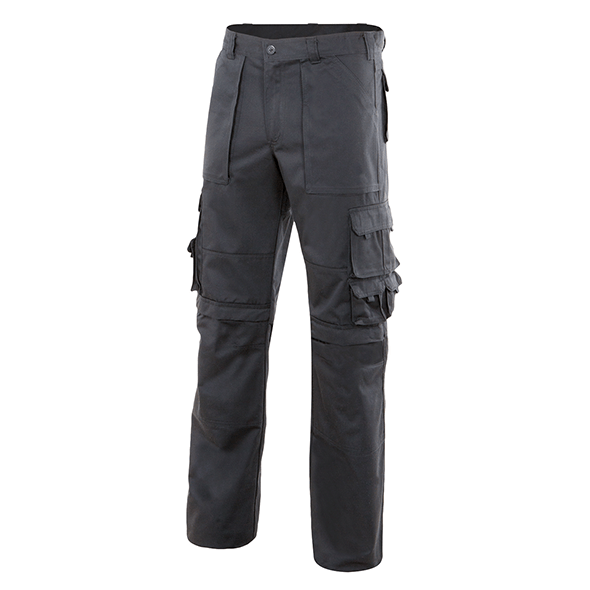 Pants with Pockets with Fabric Reinforcement